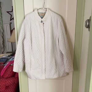 Kate Hill Cream Quilted Women's Puffer Jacket